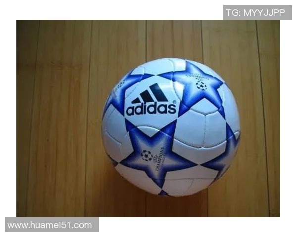 老李球星卡足球收藏热潮揭秘与市场前景分析